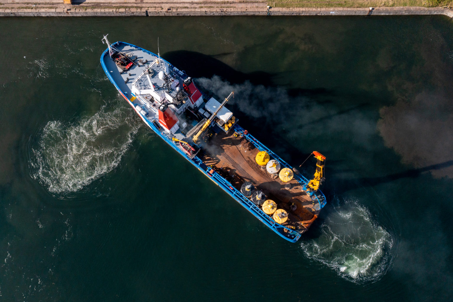 Kingdom Of Fife Vessel Charter Briggs Marine